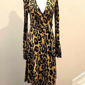 Diane Von Furstenberg silk knit wrap dress, animal print, long sleeve.